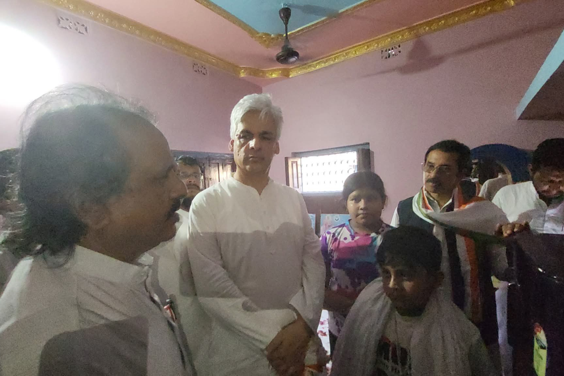 হরিশ্চন্দ্রপুরে পঞ্চায়েত সমিতির শিক্ষা কর্মাধ্যক্ষকে গাড়ি চাপা দিয়ে হত্যা — আহত আরও তিনজন