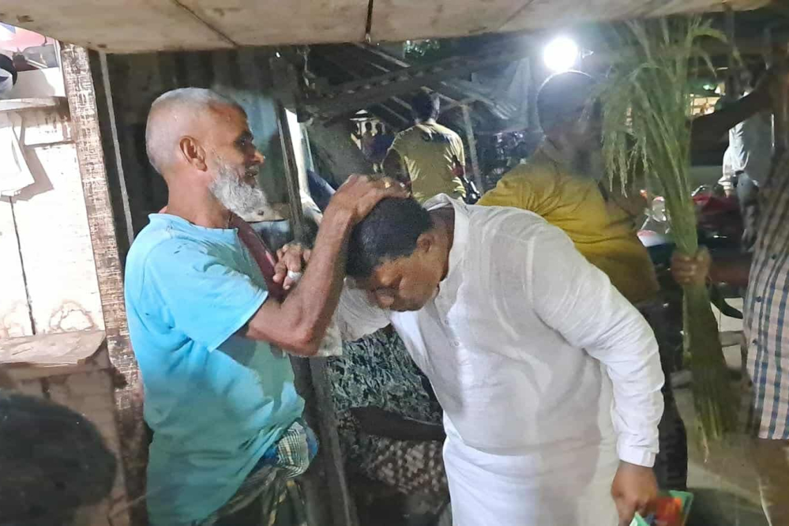 📰 শিবগঞ্জে তারেক রহমানের ৩১ দফা বাস্তবায়নে লিফলেট বিতরণ