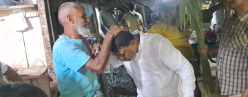 শিবগঞ্জে বিএনপি নেতা সাদিকুর রহমানের লিফলেট বিতরন