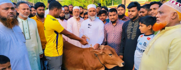 ভোলাহাটে অগ্নিকাণ্ডে ক্ষতিগ্রস্তদের পাশে জামায়াত