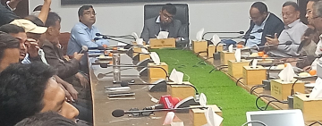 চাঁপাইনবাবগঞ্জে নবাগত জেলা প্রশাসকের সঙ্গে সাংবাদিকদের মতবিনিময়
