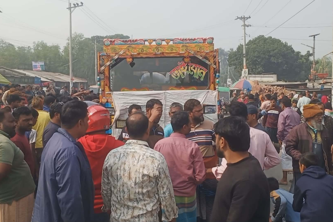 শিবগঞ্জে ভটভুটির ধাক্কায়  পথচারীর মর্মান্তিক মৃত্যু 