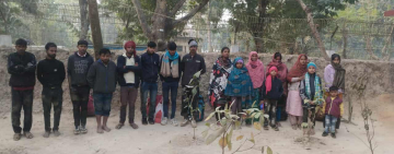 চাঁপাইনবাবগঞ্জ সীমান্তে অবৈধ অনুপ্রবেশের অভিযোগে ১৭  আটক   