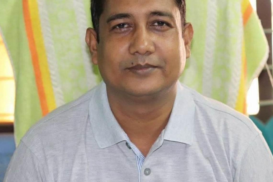 শিবগঞ্জে ঈদুল ফিতরের শুভেচ্ছা জানালেন প্রশাসনিক কর্মকর্তা আব্দুল বাতেন