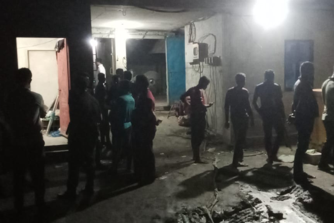 চাঁপাইনবাবগঞ্জে অবৈধ সীসা কারখানায় অভিযান ৮ জনের কারাদণ্ড-জরিমানা, বিদ্যুৎ সংযোগ বিচ্ছিন্ন