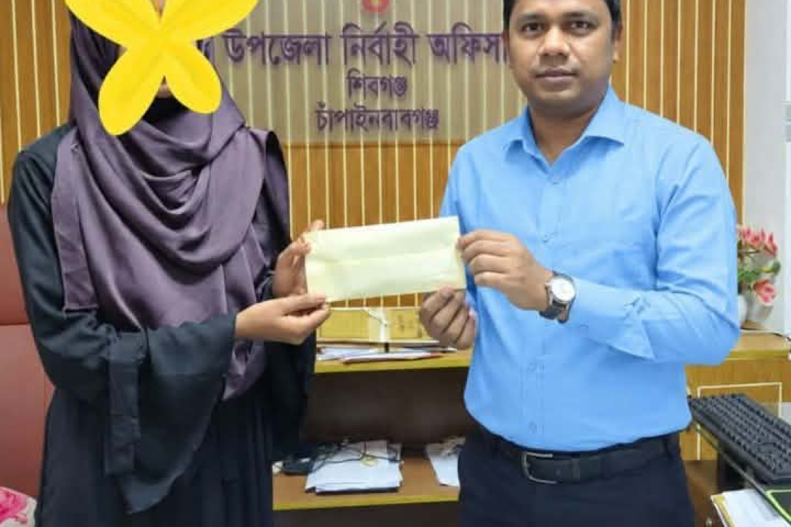 বাল্যবিয়ে নয়, পুলিশ হতে চায় সামিরা—পড়াশোনার দায়িত্ব নিল উপজেলা প্রশাসন